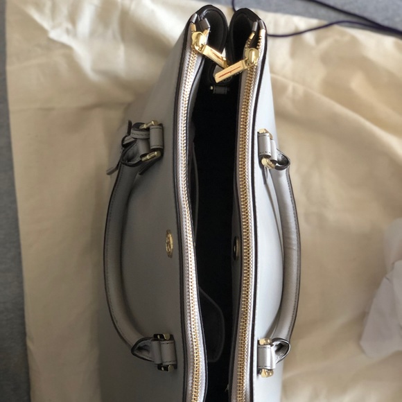 Tory Burch Double Zip Robinson Tote in Storm Grey - Picture 7 of 7